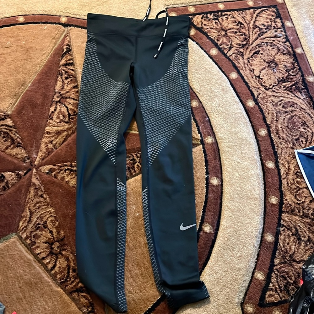 Nike leggings